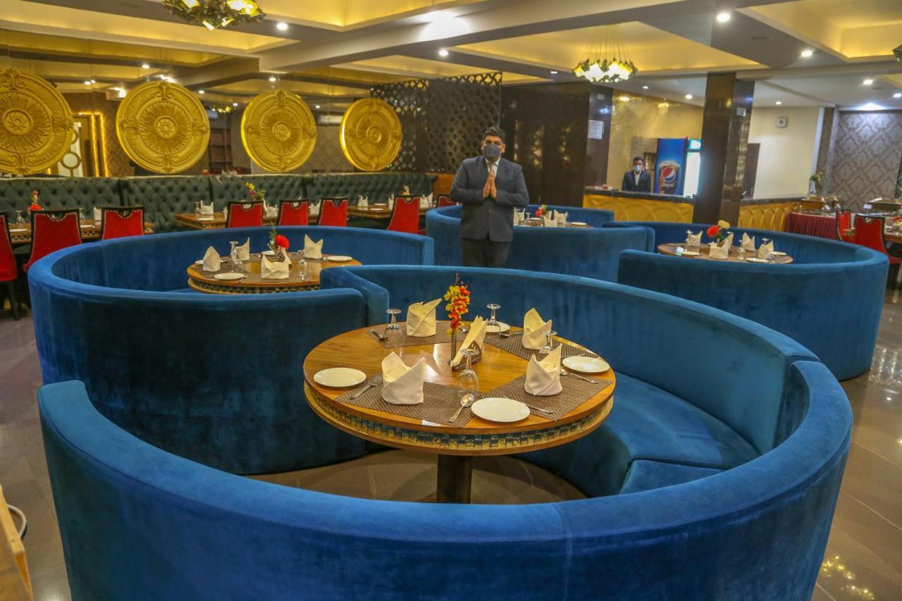Four Leaf Hotel,Budaun Exterior foto